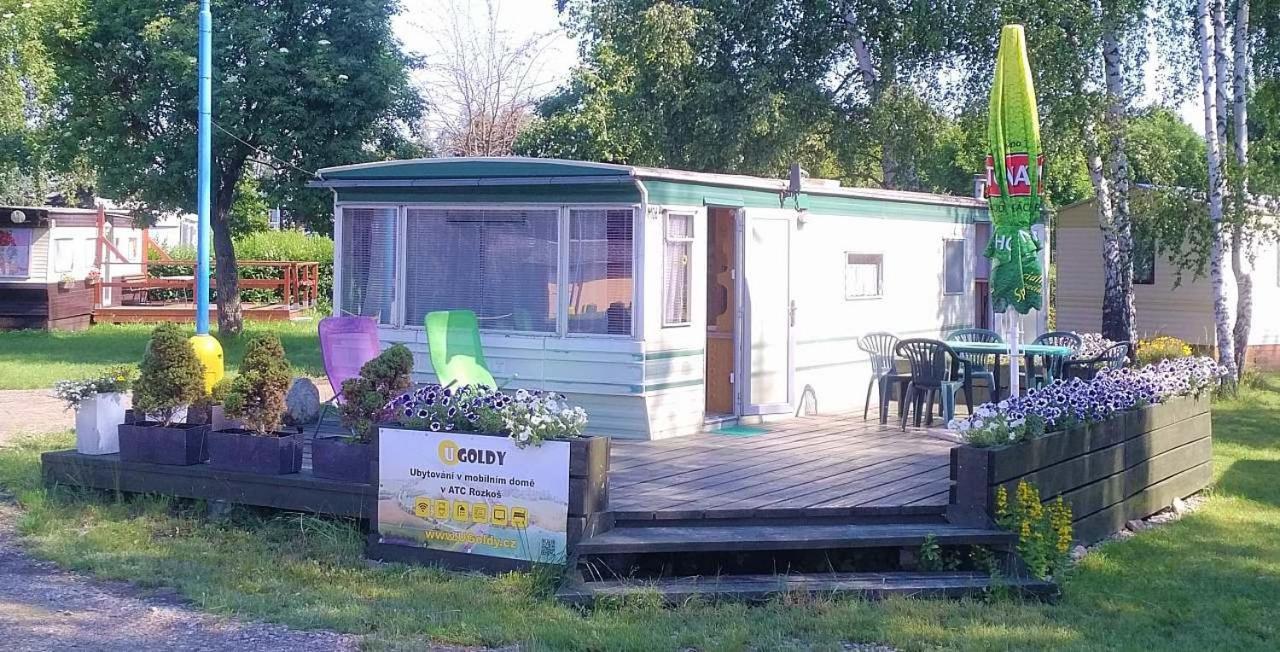 Mobilni Dum U Goldy 호텔 Česká Skalice 객실 사진